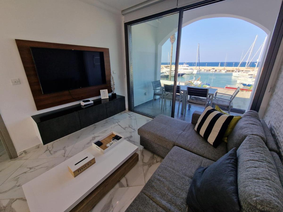 The Belvedere Latchi Marina エクステリア 写真